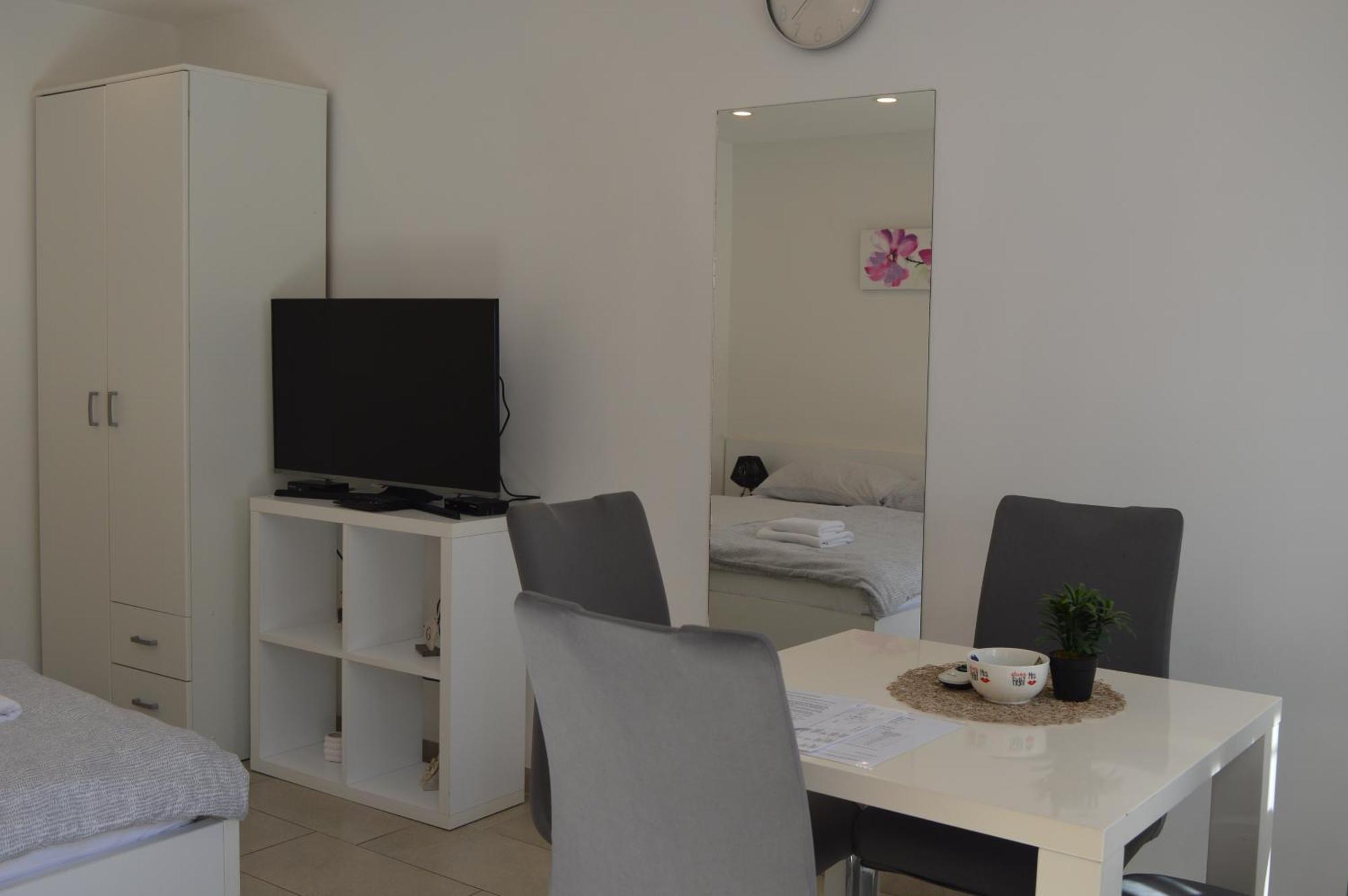 Apartments Lea Hvar Town Esterno foto