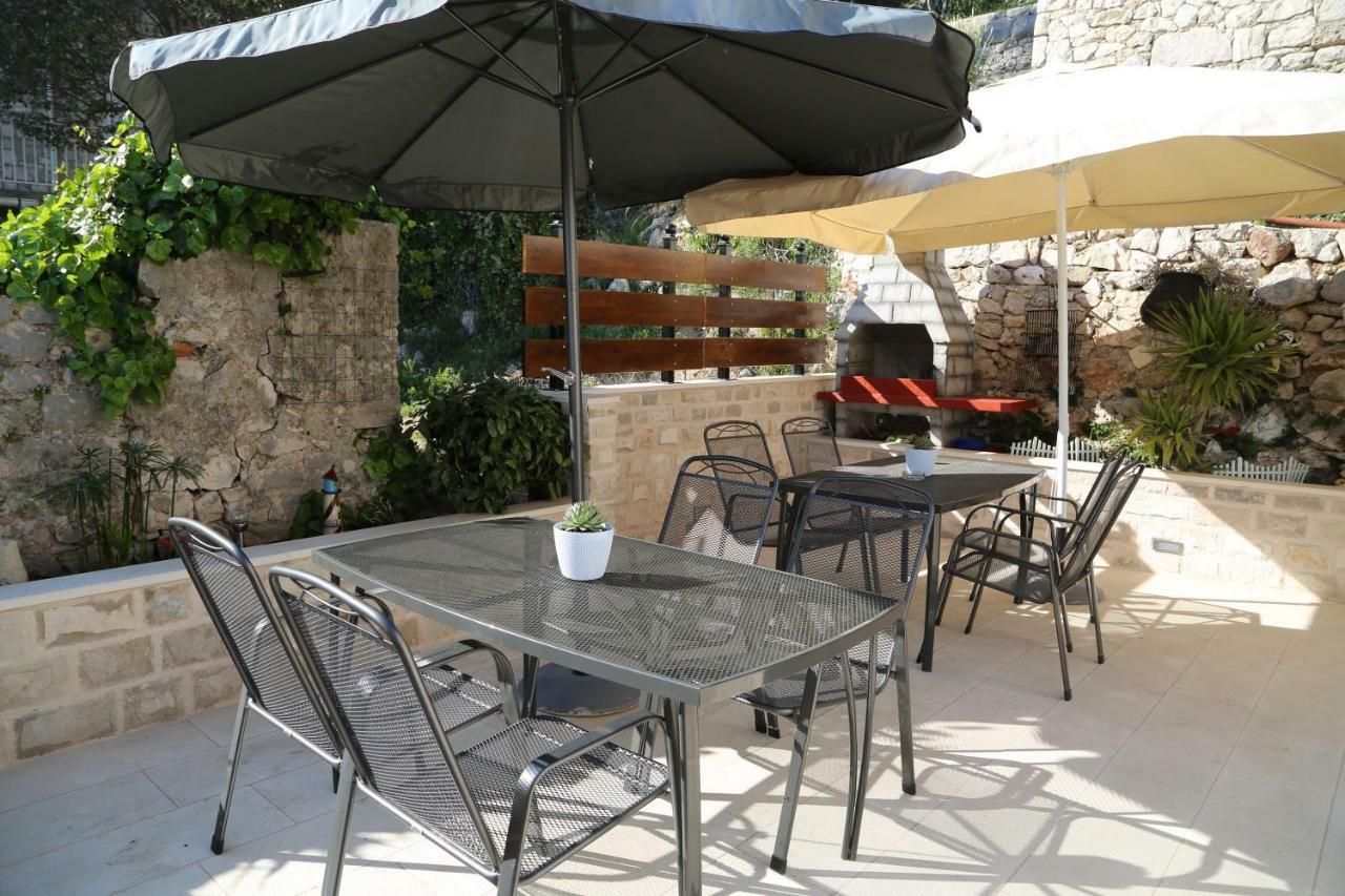 Apartments Lea Hvar Town Esterno foto
